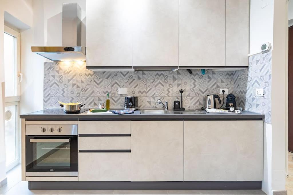 Апартаменти Old Town-Porta Susa Free Parking Modern Flat X6 Турин Екстер'єр фото